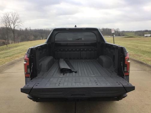 2024 Chevrolet Silverado EV First-Edition RST 4WD