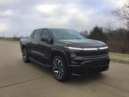2024 Chevrolet Silverado EV First-Edition RST 4WD