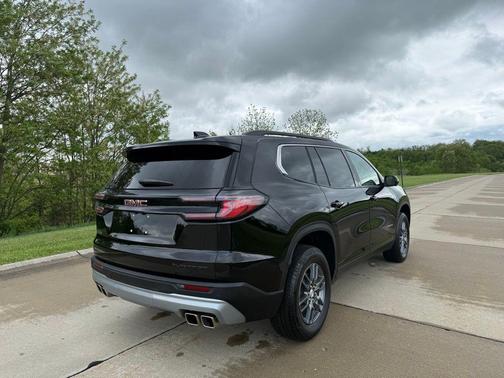 Ebony Twilight Metallic 2025 GMC Acadia FWD Elevation