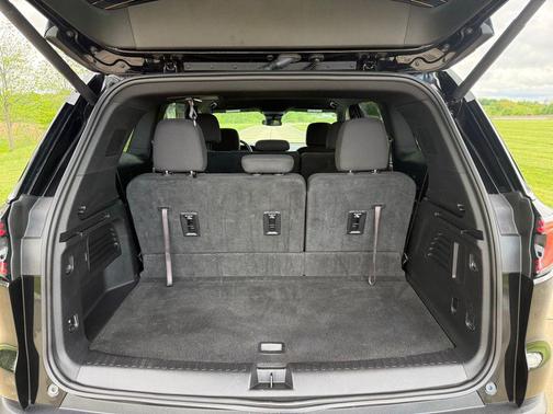 Ebony Twilight Metallic 2025 GMC Acadia FWD Elevation