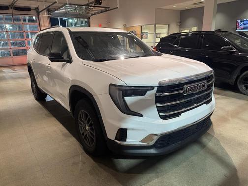 2025 GMC Acadia FWD Elevation