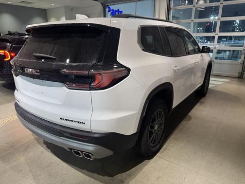 2025 GMC Acadia FWD Elevation