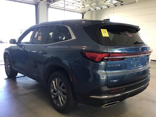 Ocean Blue Metallic 2026 Buick Enclave Preferred FWD