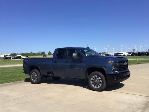 2025 Chevrolet Silverado 2500 Custom