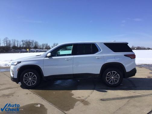 2023 Chevrolet Traverse LS