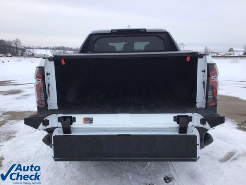 2025 Chevrolet Silverado EV RST