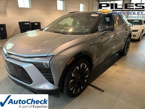 Sterling Gray Metallic 2025 Chevrolet Blazer EV RWD RS