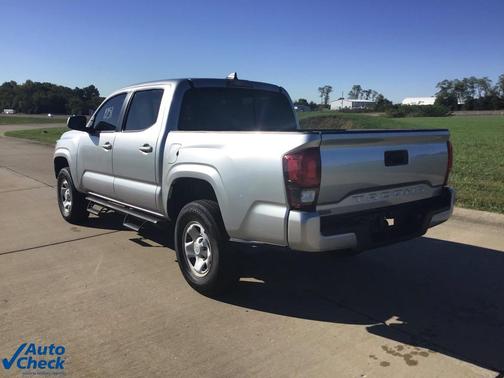 2022 Toyota Tacoma SR