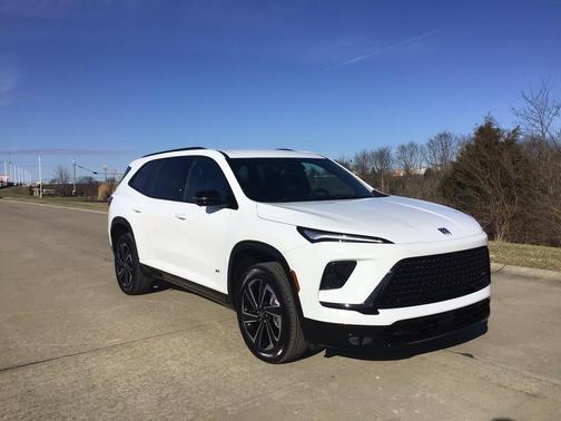 2025 Buick Enclave Sport Touring