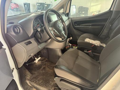 2021 Nissan NV200 S