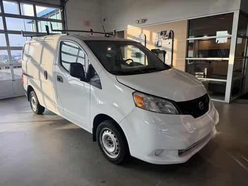 2021 Nissan NV200 S