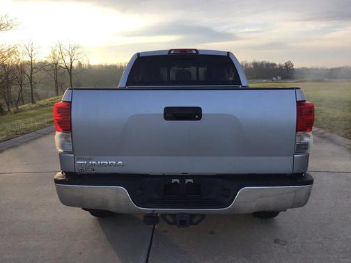 2012 Toyota Tundra Grade