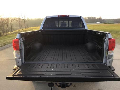 2012 Toyota Tundra Grade