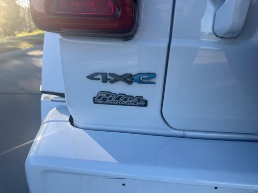 Bright White Clearcoat 2024 Jeep Wrangler High Altitude 4xe