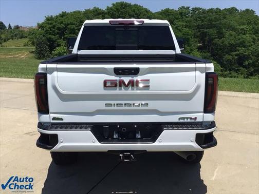 2024 GMC Sierra 2500 AT4