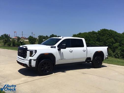 2024 GMC Sierra 2500 AT4