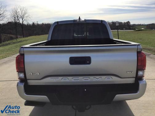 2022 Toyota Tacoma SR