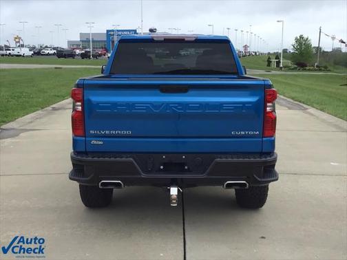 2023 Chevrolet Silverado 1500 Custom Trail Boss