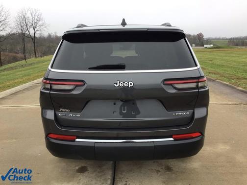 2022 Jeep Grand Cherokee L Laredo