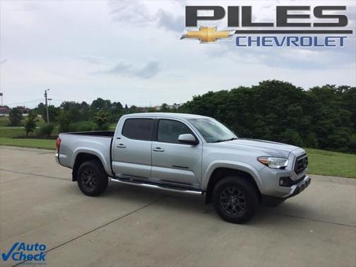 2022 Toyota Tacoma SR5