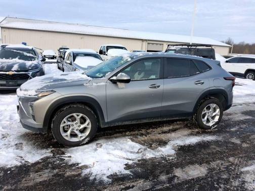 2024 Chevrolet Trax LS