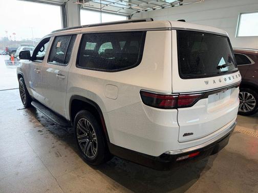 2024 Jeep Wagoneer L Series II 4x4