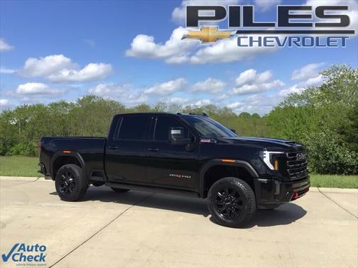 2024 GMC Sierra 2500 AT4