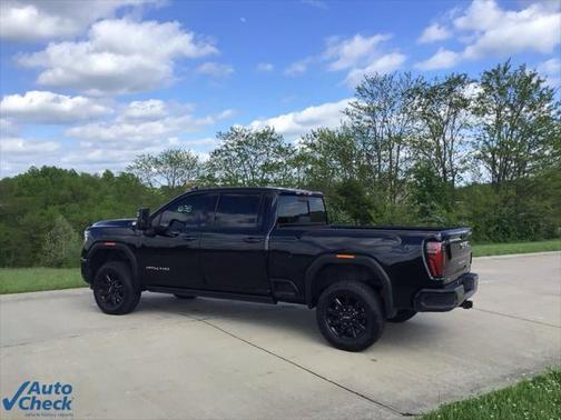 2024 GMC Sierra 2500 AT4