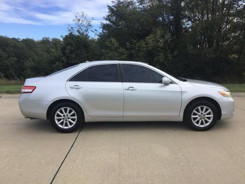 2010 Toyota Camry XLE