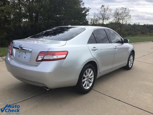 2010 Toyota Camry XLE