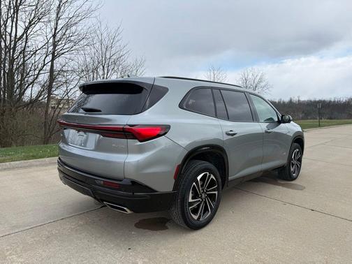 2025 Buick Enclave Sport Touring