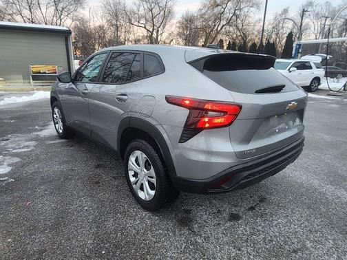 2024 Chevrolet Trax LS