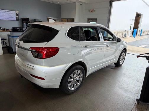 Summit White 2017 Buick Envision Essence