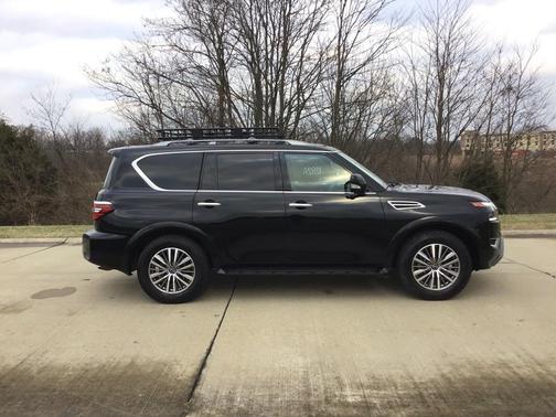 2023 Nissan Armada SL 4WD
