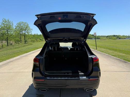 Black 2021 Mercedes-Benz GLA 250 Base 4MATIC