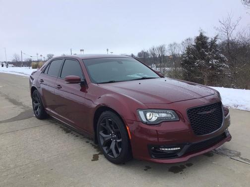 2021 Chrysler 300 S
