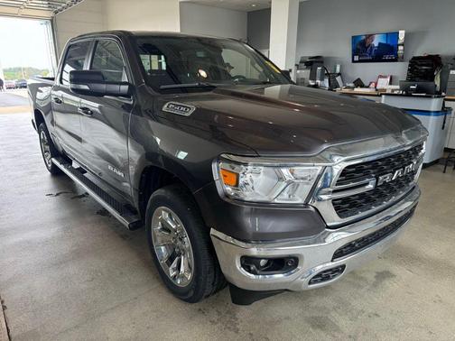 Granite Crystal Metallic Clearcoat 2022 RAM 1500 Big Horn/Lone Star