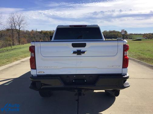 2025 Chevrolet Silverado 2500 Custom