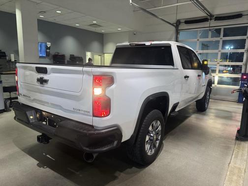 2025 Chevrolet Silverado 2500 Custom