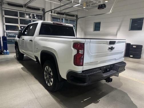 2025 Chevrolet Silverado 2500 Custom