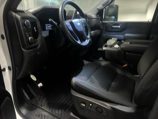 2025 Chevrolet Silverado 2500 Custom