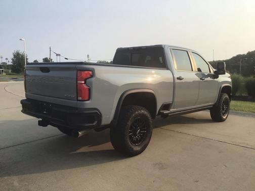 2025 Chevrolet Silverado 2500 4WD Crew Cab Standard Bed ZR2