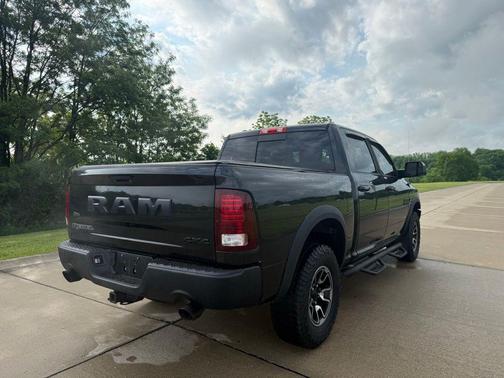 Brilliant Black Crystal Pearl 2016 RAM 1500 Rebel