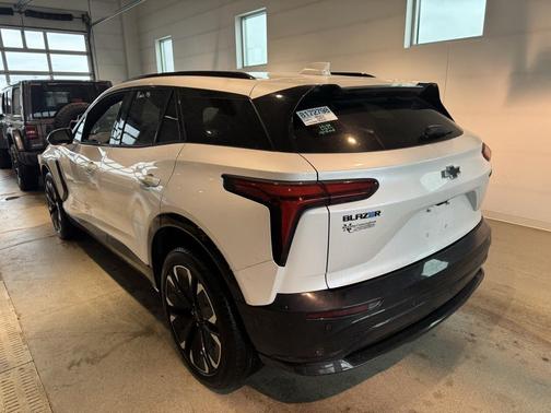 2024 Chevrolet Blazer EV eAWD RS