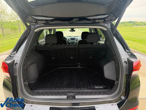 Mosaic Black Metallic 2024 Chevrolet Equinox 1LT