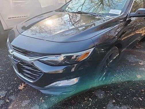 2021 Chevrolet Malibu FWD LT