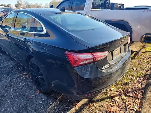 2021 Chevrolet Malibu FWD LT