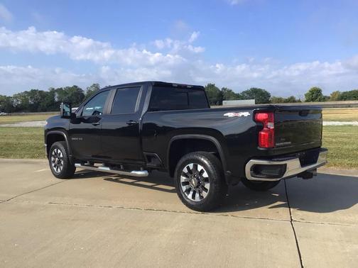 2021 Chevrolet Silverado 2500 LT
