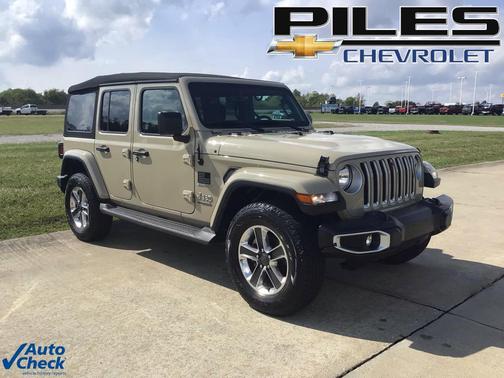 2022 Jeep Wrangler Unlimited Sahara