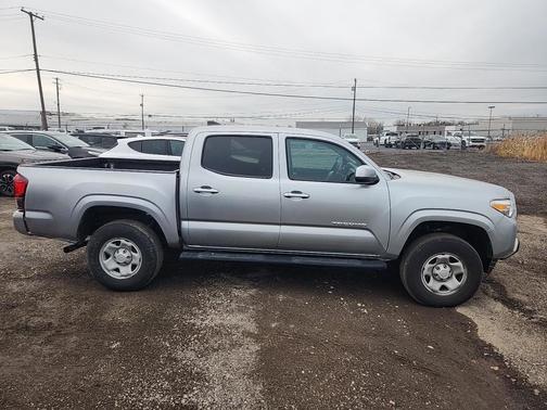 2023 Toyota Tacoma SR